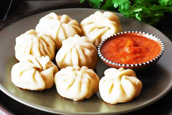 momos-1-4-1496924795-224014-khaskhabar.jpg