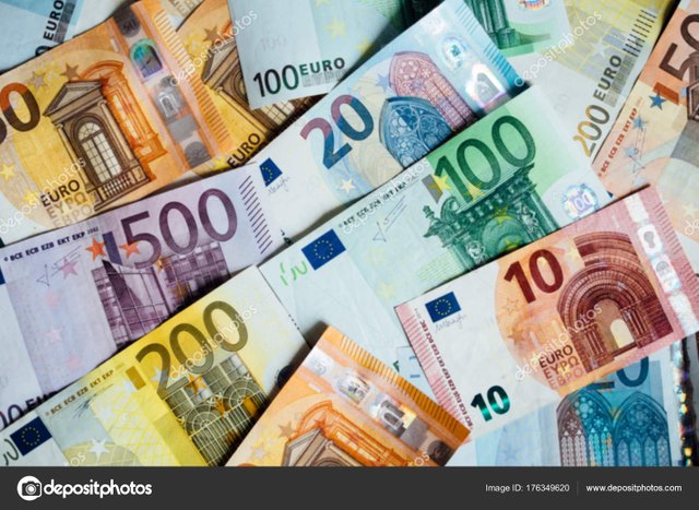 depositphotos_176349620-stock-photo-euro-money-euro-cash-background.jpg