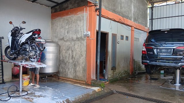 WhatsApp Image 2025-04-27 at 10.50.13.jpeg