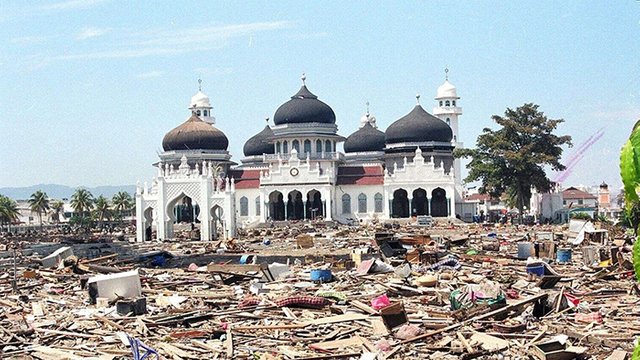 20200519-masjid-raya-tsunami.jpg