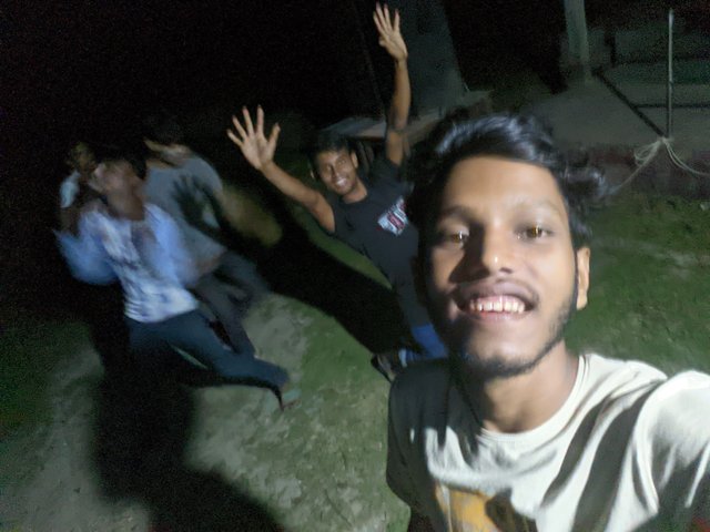 LMC_20220507_212732077_📸DSLR premium by Riyan (lmc8.4).jpg