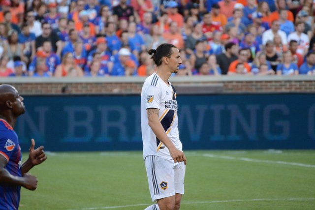 2048px-CINvLAG_2019-06-22_-_Zlatan_Ibrahimović_(51167202817).jpg