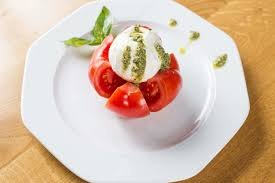 caprese salad.jpg