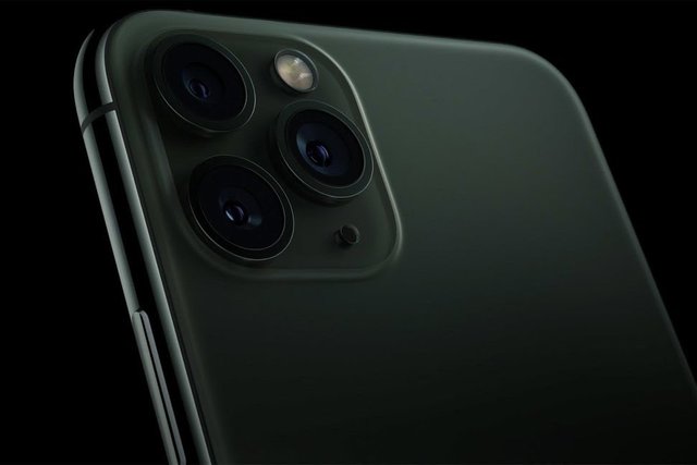 149317-phones-feature-apple-iphone-11-pro-cameras-explained-image1-5el0isaku2.jpg