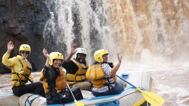 white water rafting 021.jpg