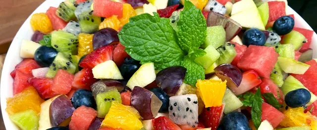 viral-fruit-salad-recipe-tiktok.webp