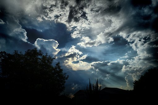 clouds-2645365__340.jpg