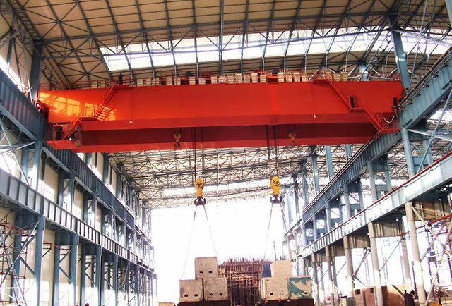 QE200+200T Double Girder Bridge Crane.jpg