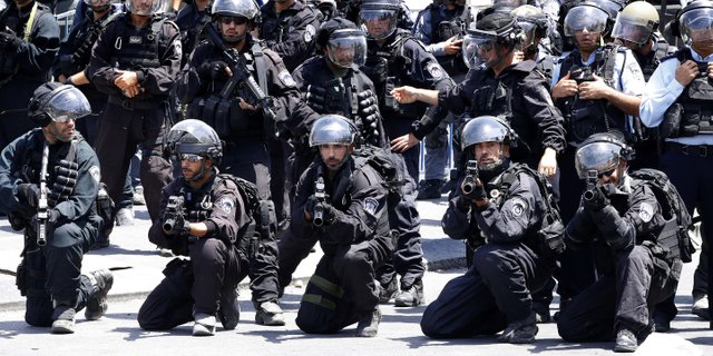 israel-us-militarized-police-1505420202.jpg