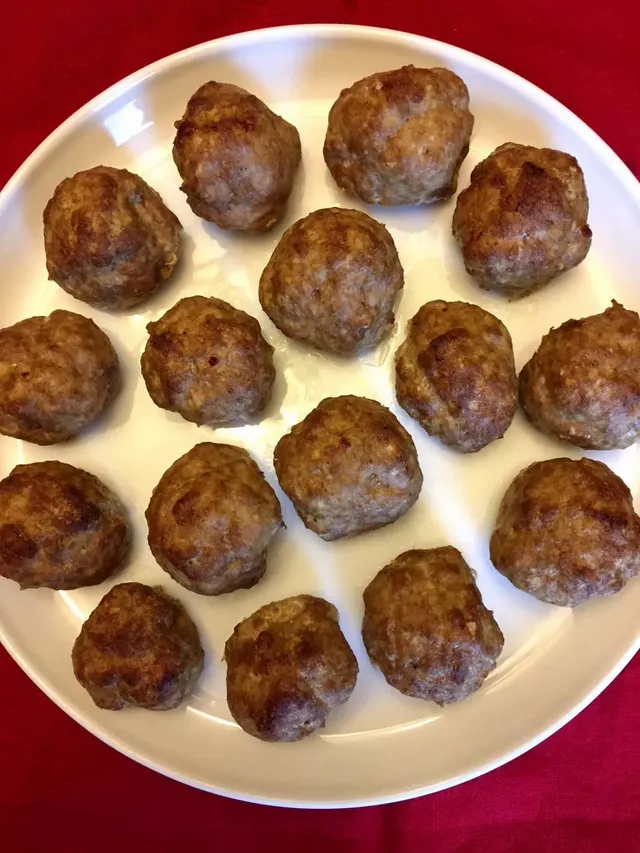 keto-meatballs-recipe-1125x1500.webp