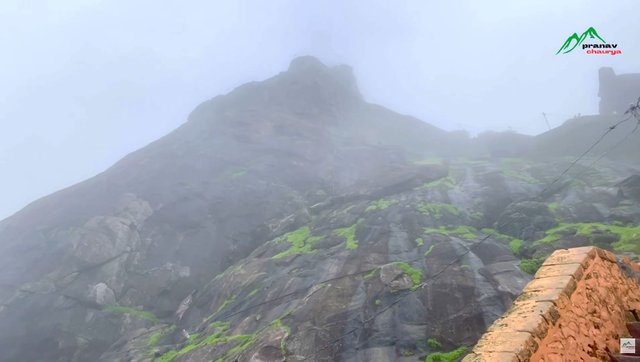 Mount Girnar strikes in rock2.JPG