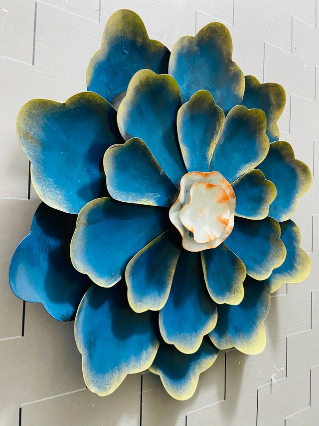 Blue Flower metal wallart 2.jpg