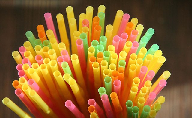 straws.jpg