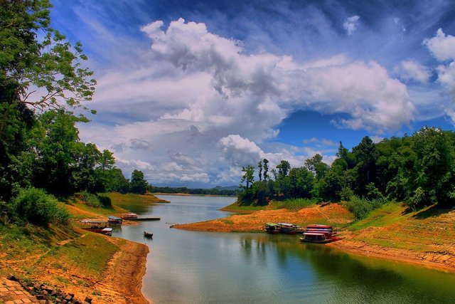 kaptai-lake-bangladesh-chittagong-1024x683.jpg