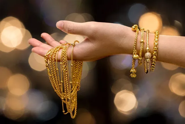 gold-jewelry.jpg