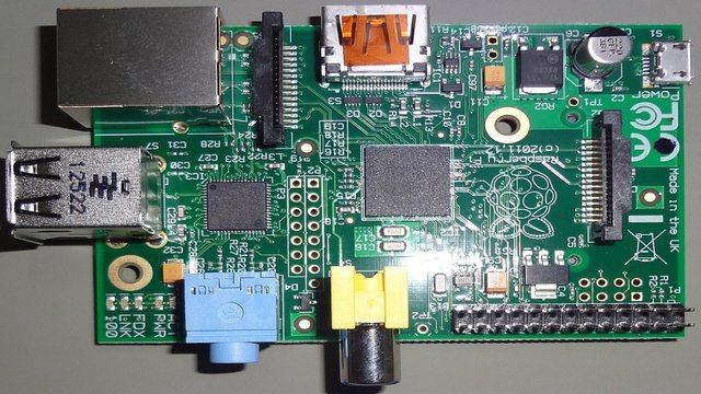 embedded-computer-197606_960_720.jpg