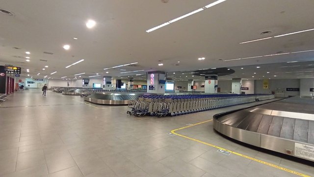 Empty KLIA2.jpg