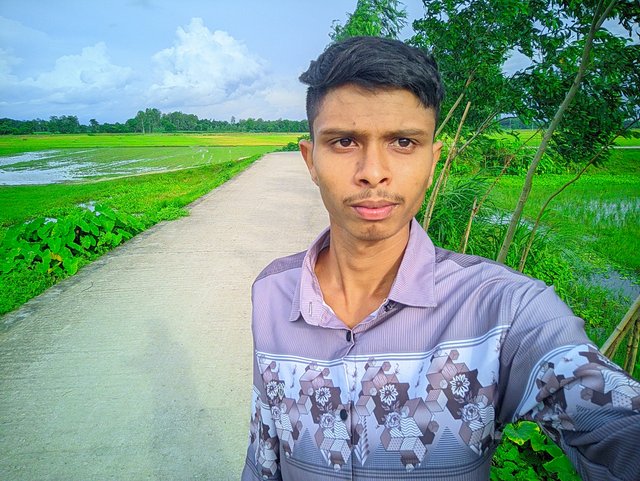Raju20250726_165319_Vivid Human Portrait By Light Editz.jpg