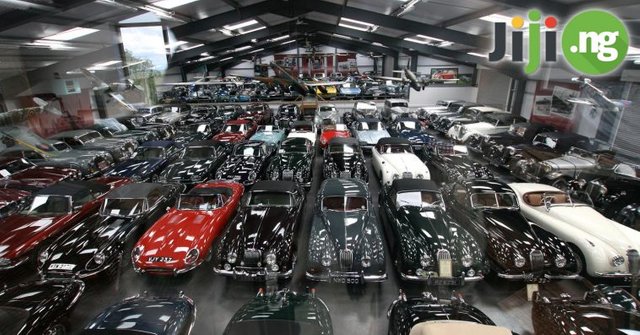 Jaguar-Land-Rover-largest-privately-owned-classic-car-collection-Britain-1-758x397.jpg