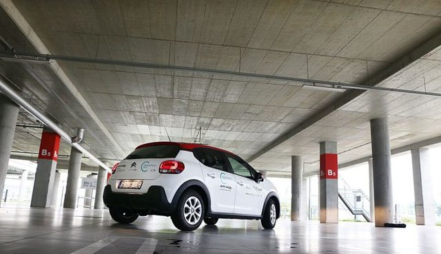 citroen-underground.jpg