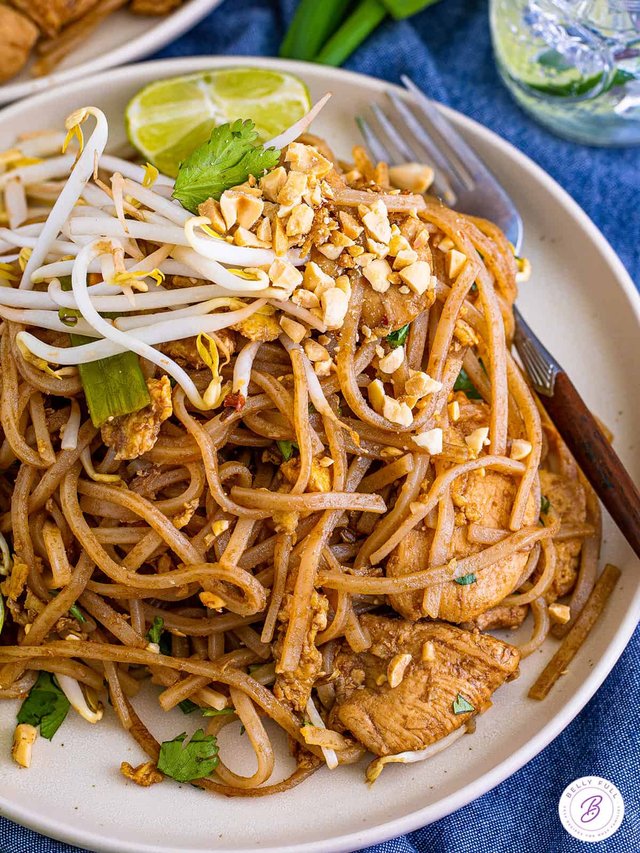 Chicken-Pad-Thai-blog-1.jpg