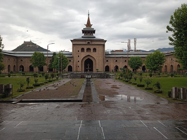 Jame Mosque, Srinagar..jpg