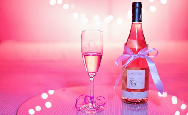 pink_wine.jpg