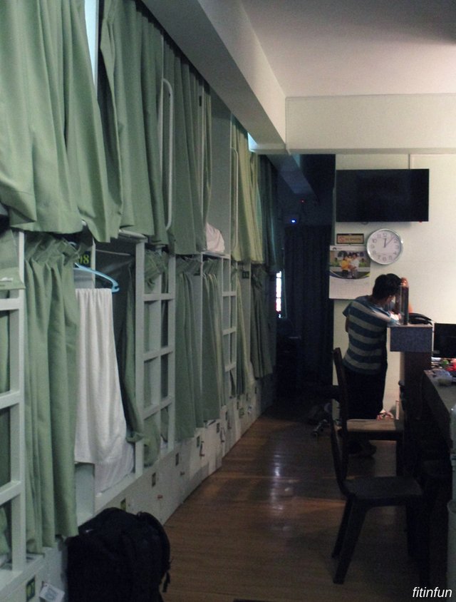 Hostel Mixed Dorm Yangon Myanmar fitinfun.jpg