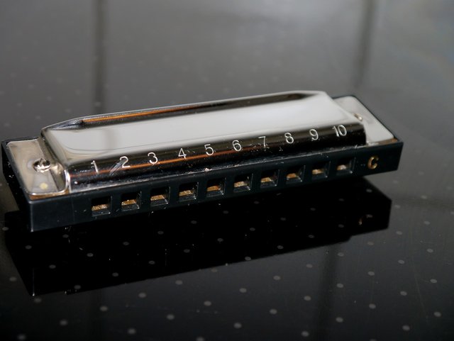 harmonica-641425_1280.jpg