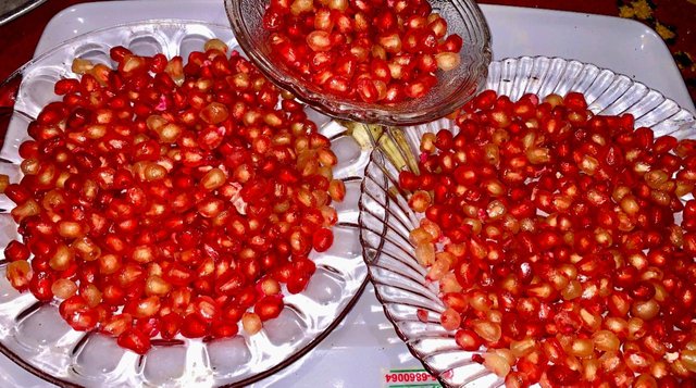 pomegranatee.jpg
