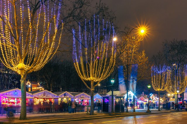 decoration-noel-paris.jpg