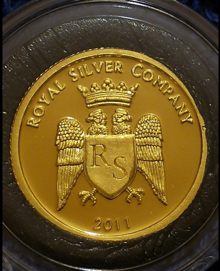 Screenshot_2019-11-22 RSC ROYAL SILVER COMPANY BLUE-THROATED MACAW 2011 1 4 Oz 99999 GOLD, VERY RARE eBay(1).png