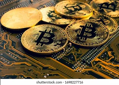 golden-coins-bitcoin-symbol-on-260nw-1698227716.webp