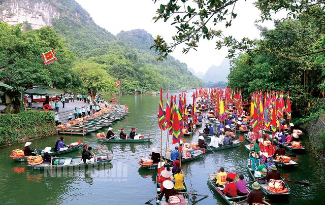 ninh-binh-s-tourism-sector-strives-to-complete-targets-2784e.jpg