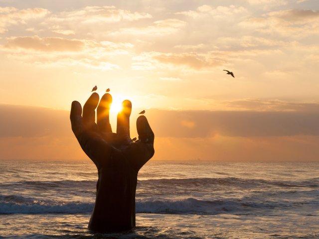 Hands-of-Harmony-Homigot-GettyImages-595253278.jpg