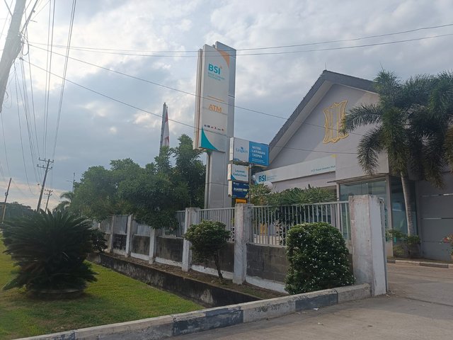 b16eac19-b86b-4927-992c-9196aa4b6430.jpg