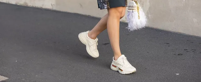 Best-White-Sneakers-Women.webp