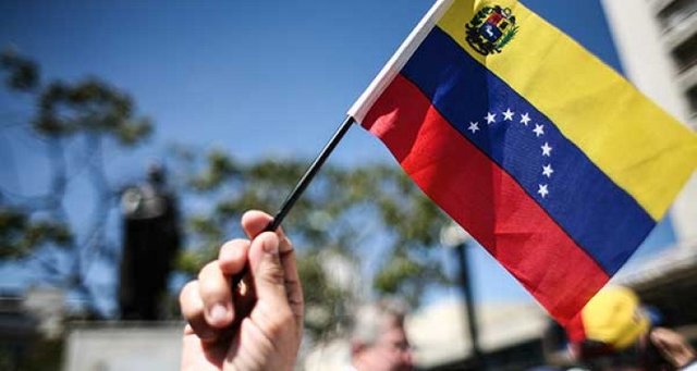 Bandera-Venezuela-750x400.jpg