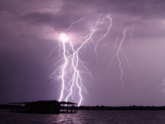 NOTA-PRINCIPAL_Relámpago-del-Catatumbo_Foto-Mintur-1132x670.jpg