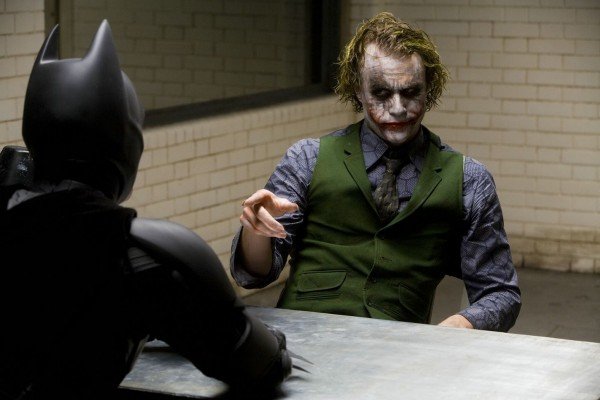 the-dark-knight-the-joker-batman-600x400.jpg