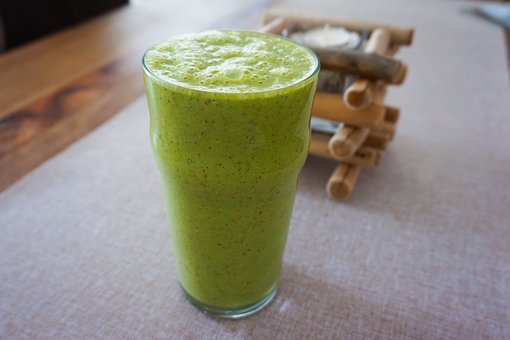 smoothie-2266315__340.jpg