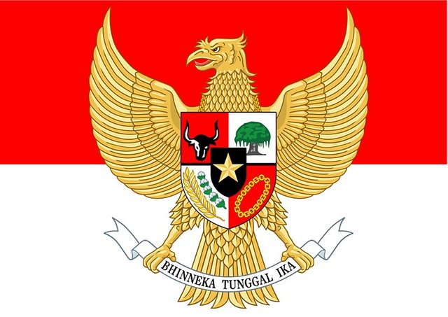 800px-GARUDA_PANCASILA.jpg