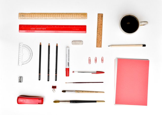 desk_stationery_organized_office.jpg