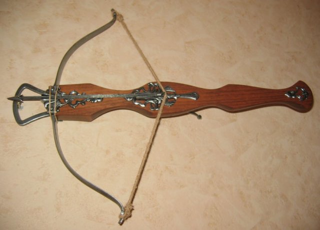 Kusza-sredniowieczna.jpg