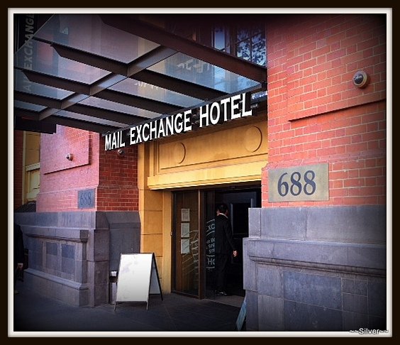 mail-exchange-hotel-bistro-bar-elegant-trivia-pizz.jpg