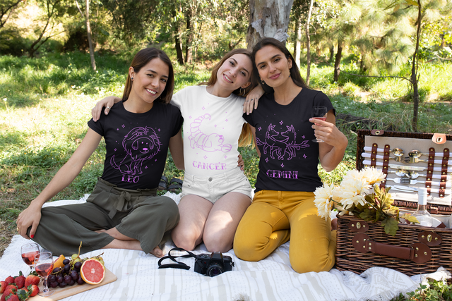 t-shirt-mockup-of-three-friends-at-a-picnic-32275.png