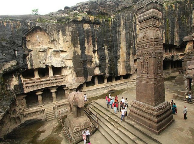 sri-kailasa-temple_1412583818.jpg