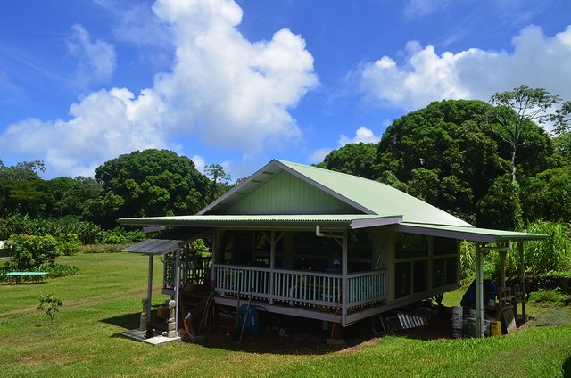 kapoho-farm-wet-house.jpg