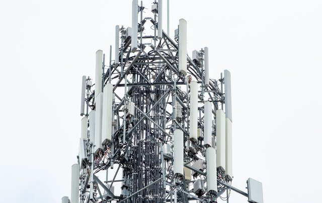 cell-tower-5207588_1280.jpg