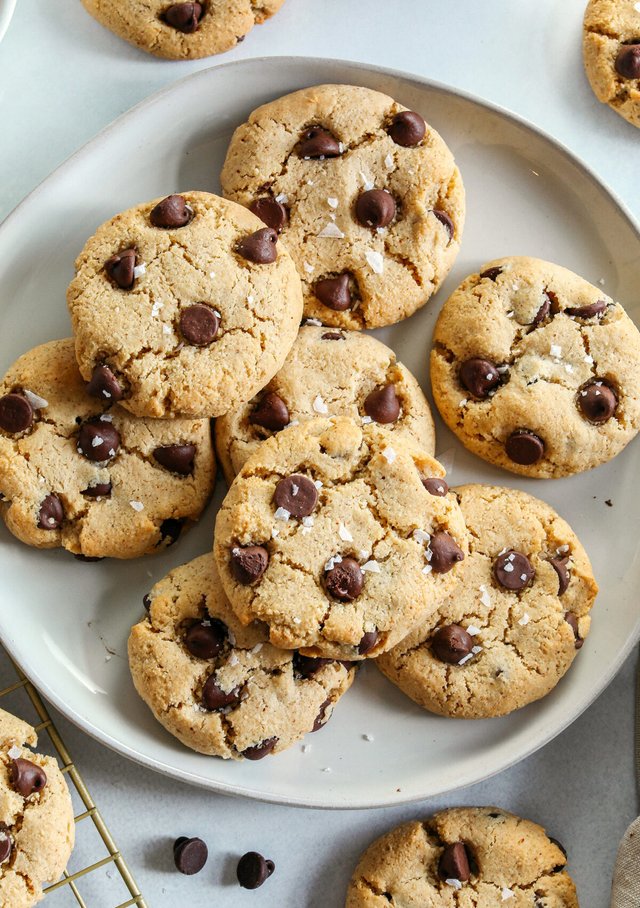 chocolate-chip-cookies-44-1200x1703.jpg